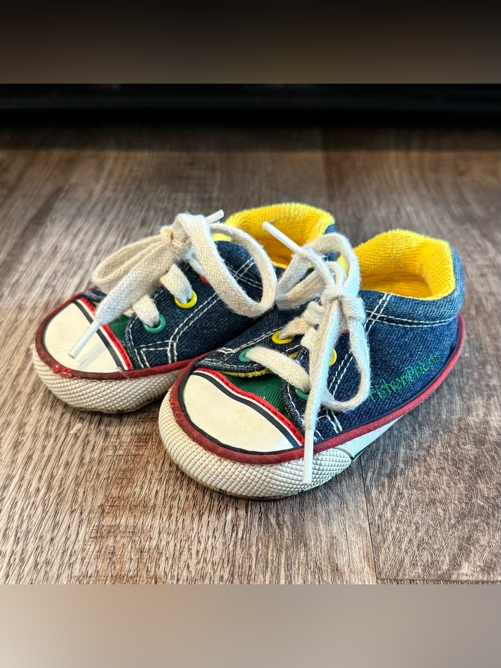 Fisher-Price Vintage 2001 Baby Denim Canvas Lace Up Sneakers Size 4 Crib Shoes
